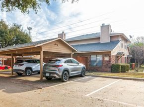 5618  Cedar Creek Drive  5, Benbrook Texas 76109