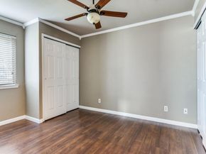 5618  Cedar Creek Drive  5, Benbrook Texas 76109