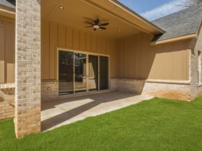 707  Ross Trail , Arlington Texas 76012