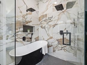 707  Ross Trail , Arlington Texas 76012