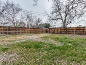 7909  Wanebe Drive , Dallas Texas 75235