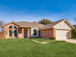 670  Honeysuckle Lane , Cedar Hill Texas 75104