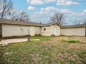 1833  Mill Pond Road , Garland Texas 75044