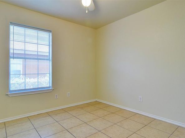 3310  26th Street , Fort Worth Texas 76106