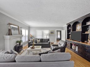 2701 S University Drive , Fort Worth Texas 76109