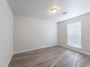 1818  Knob Hill Drive , Garland Texas 75043