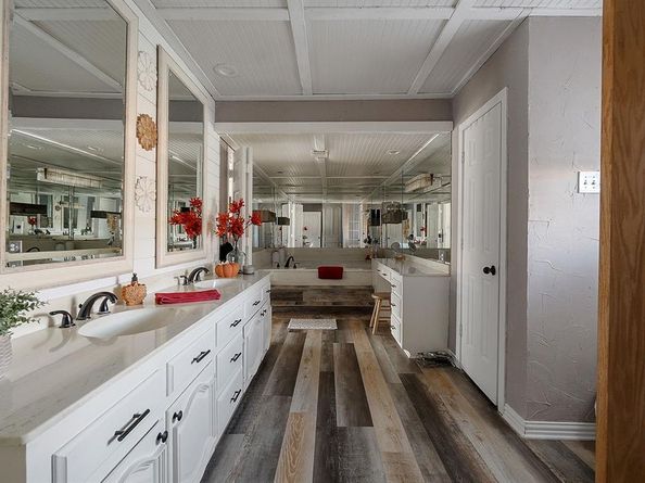 9207  Angora Street , Dallas Texas 75218