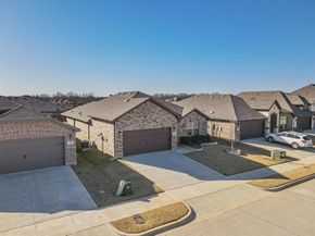 706  Presidio Street , Aubrey Texas 76227