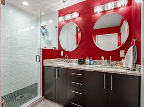 1001  Belleview Street  305, Dallas Texas 75215