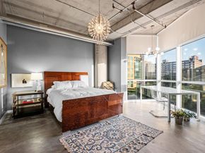 1001  Belleview Street  305, Dallas Texas 75215