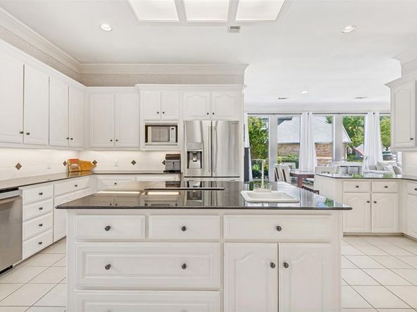 13211  George Street , Farmers Branch Texas 75234