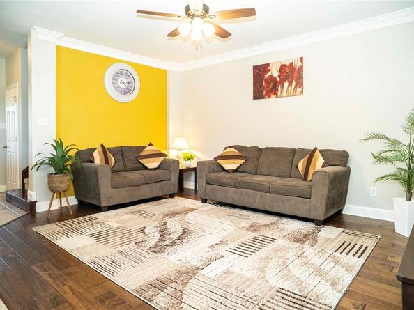 6851  Verde  , Irving Texas 75039