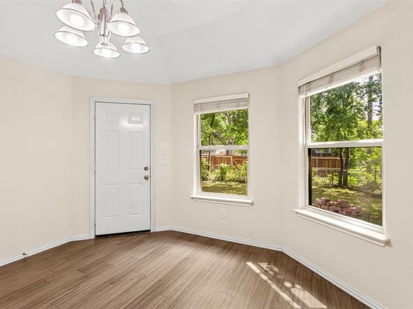 2836  Kilburn Avenue , Dallas Texas 75216
