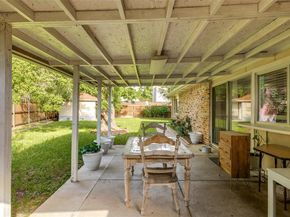 1429  Meandering Way , Garland Texas 75040