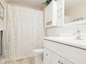 1429  Meandering Way , Garland Texas 75040