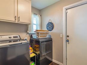 1100  Byron Lane , Arlington Texas 76012