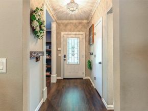 1100  Byron Lane , Arlington Texas 76012