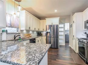 1100  Byron Lane , Arlington Texas 76012