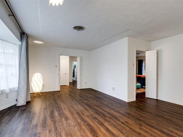 1508  Dory Lane , Irving Texas 75061