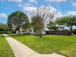 9919  Dresden Drive , Dallas Texas 75220