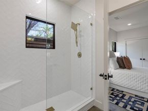 3938  Lively Lane , Dallas Texas 75220