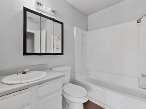 9467  Olde Towne Row , Dallas Texas 75227