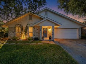 4116  Canal Court , Arlington Texas 76016