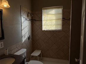 1139 N Bagley Street , Dallas Texas 75211