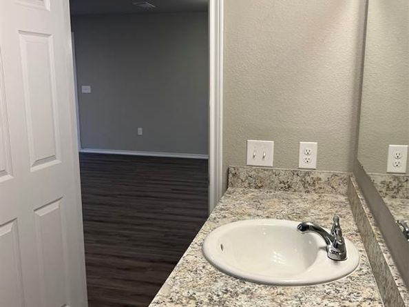 6108  Abrams Road  215, Dallas Texas 75231