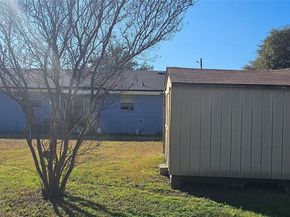 6528  Wild Honey Drive , Dallas Texas 75241