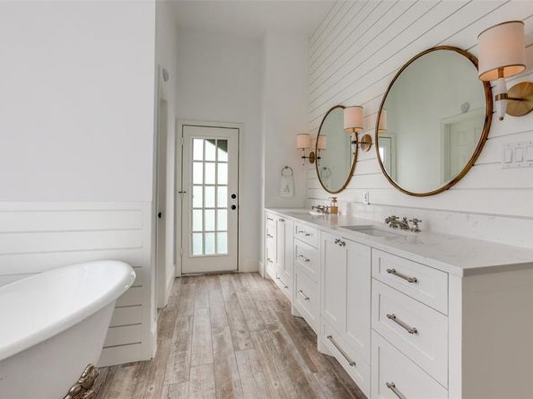 7320  Carta Valley Drive , Dallas Texas 75248