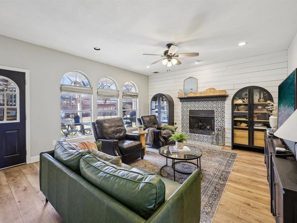 800  Clearlake Drive , Allen Texas 75002