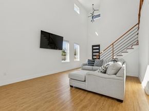 3316  Linfield Road , Dallas Texas 75216