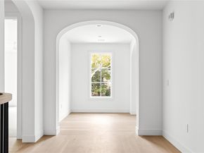 6454  Kenwood Avenue , Dallas Texas 75214