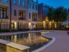 2138  Aylesport Drive , Dallas Texas 75201