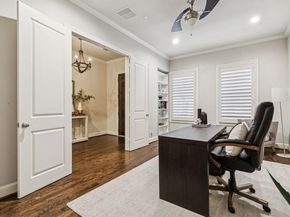 2138  Aylesport Drive , Dallas Texas 75201