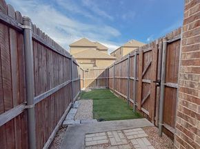 4912  Empire Way , Irving Texas 75038