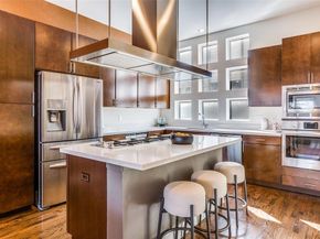 4610  Steel Street , Dallas Texas 75219