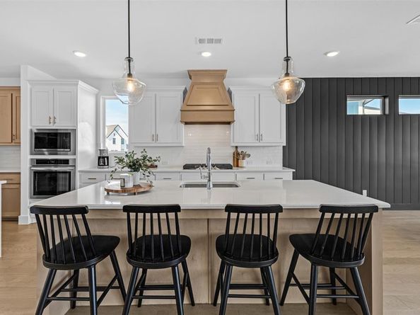 1701  Wintergreen Avenue , Haslet Texas 76052