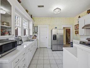 4807  Sycamore Street , Dallas Texas 75204