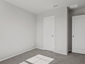 277  CAL FORD Drive , Fort Worth Texas 76247