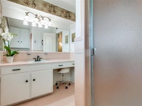 6008  Del Norte Lane , Dallas Texas 75225