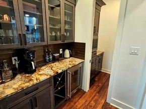 608  Redbud Court , Cedar Hill Texas 75104