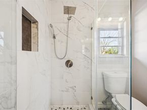 2715  Bonnywood Lane , Dallas Texas 75233