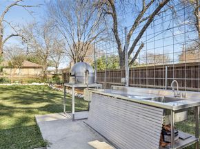 2715  Bonnywood Lane , Dallas Texas 75233