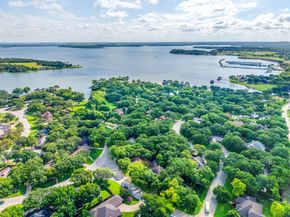 116  Robinwood Lane , Azle Texas 76020
