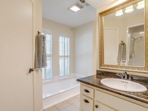 116  Robinwood Lane , Azle Texas 76020
