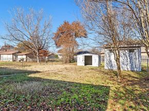 927  Poinsettia Drive , Lancaster Texas 75146