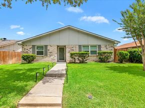 2025  Chatsworth Road , Carrollton Texas 75007
