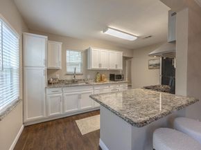 2705  Yucca Avenue , Fort Worth Texas 76111